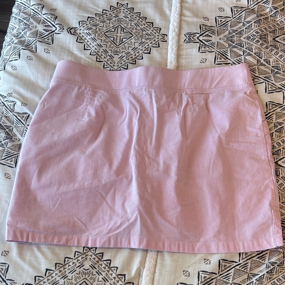 💛2 for $15! Crown & Ivy Light Pink Mini Skirt - Picture 5 of 7